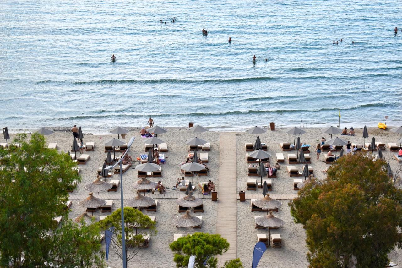 Yacht Hotel Vlorë Exterior foto