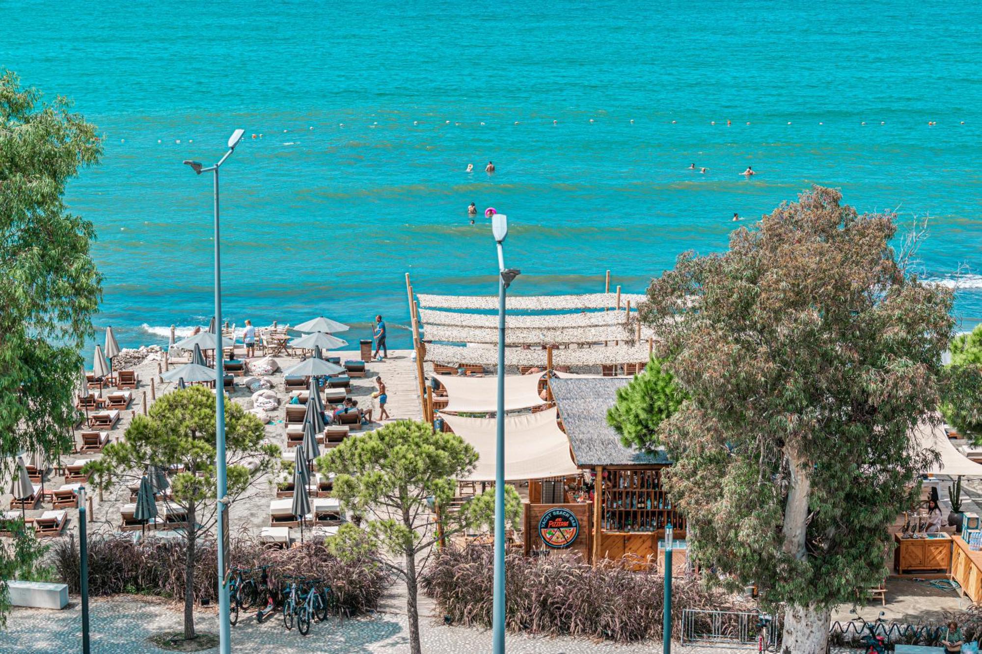 Yacht Hotel Vlorë Exterior foto